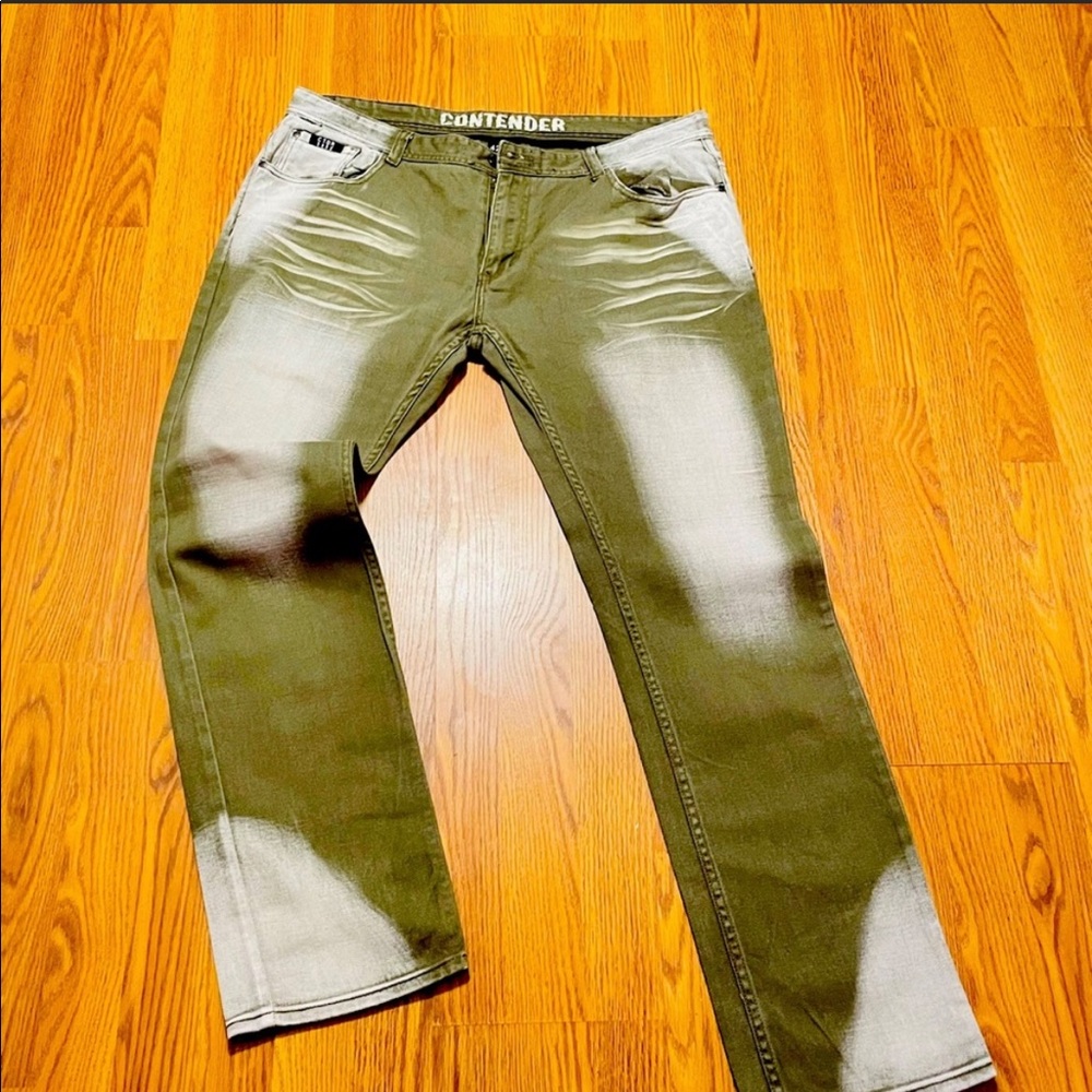 Contender distressed jeans